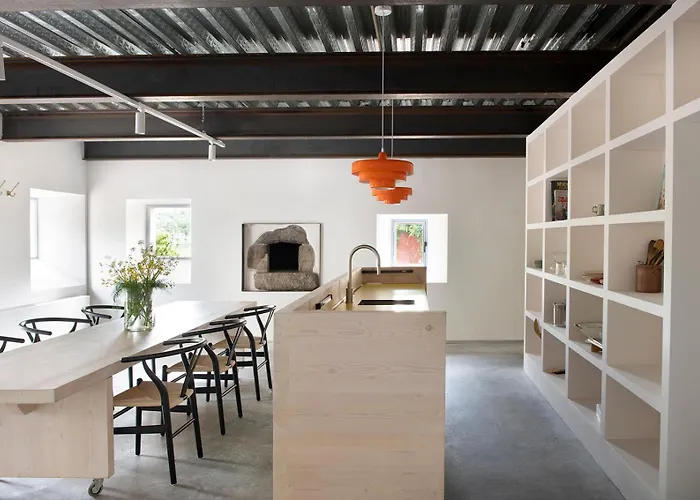Casa De Diseno Con Gran Terraza